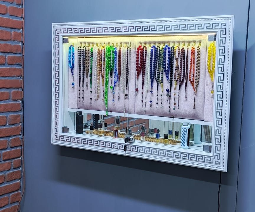 Özel Tasarım Tesbih Dolabı